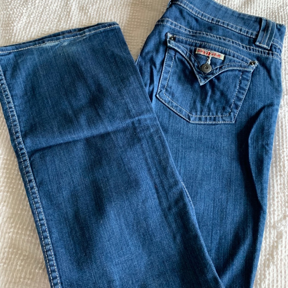 Woman’s Hudson Bootcut Sz 30